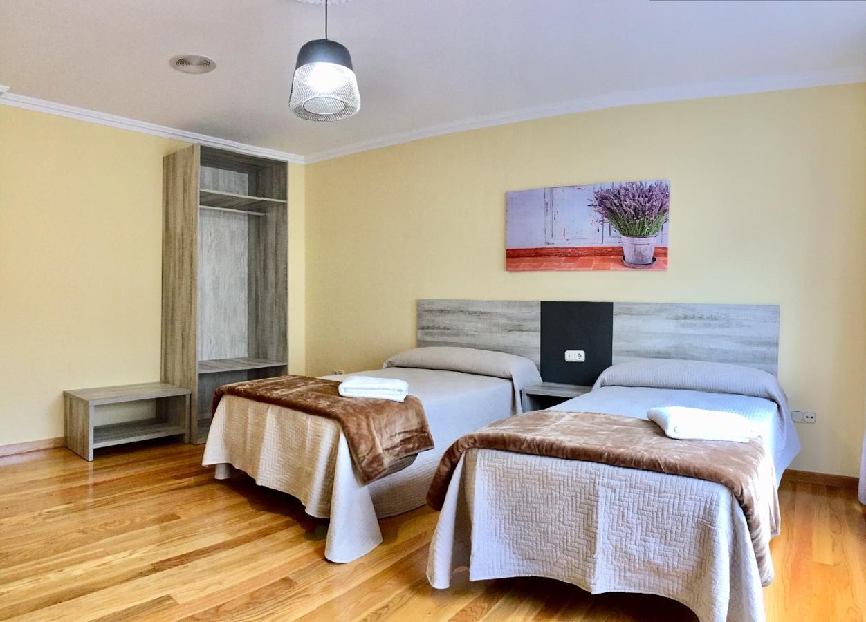 De Camino Vivienda De Uso Turistico Apartment Arzua Bagian luar foto